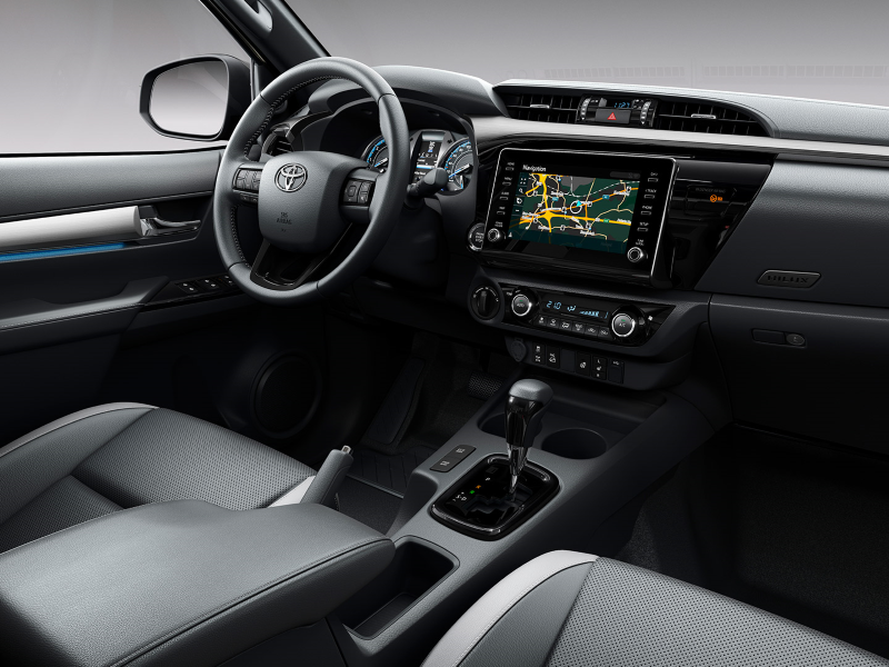 
								Toyota Hilux Double Cab 4×4 Diesel full									